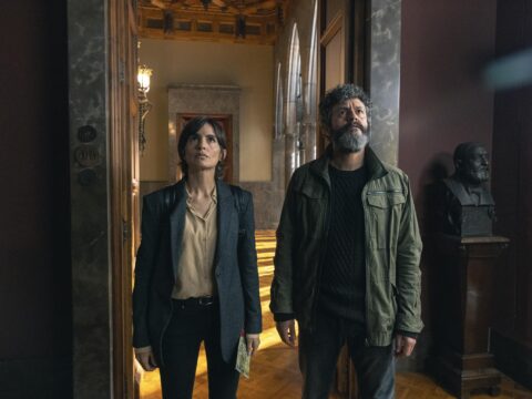 Netflix revela imágenes de su nuevo thriller “Ciudad de sombras” City of Shadows