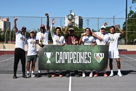 Delfines de Sagrado conquistan el bicampeonato en el tenis universitario