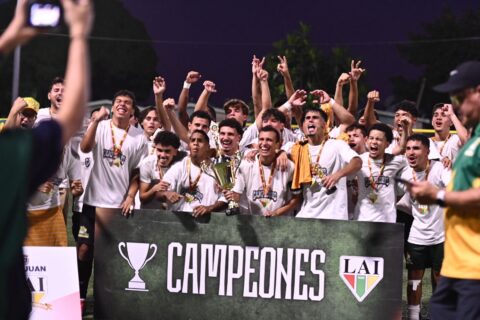 Tigres de la Interamericana se coronan campeones en final de fútbol de la LAI