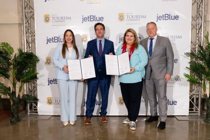 Puerto Rico suma cinco nuevas rutas directas con JetBlue