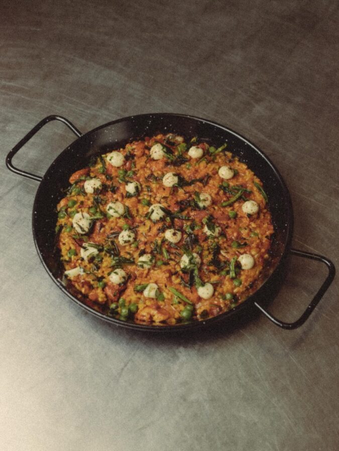 Abre Bar Celis, nuevo concepto culinario en Caguas Paella