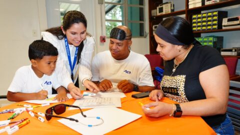 Ciencia y comunidad se unen en Arecibo C3