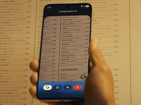Galaxy S integra cinco herramientas con inteligencia artificial