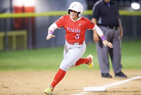 Taínas de la UAGM en el sóftbol femenino de la LAI