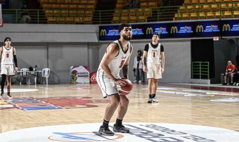 Equipos no tradicionales en control del baloncesto masculino LAI Los Taínos de la UAGM juega para el campeonato de baloncesto. (LAI)