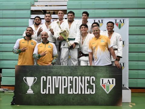 Los Tigres de la UIPR revalidan el campeonato en judo. (Luis F. Minguela / LAI)