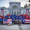 Veteranos puertorriqueños regresan de “Vuelo de Honor” a Washington tras visitar memoriales nacionales Grupo de excombatientes de Puerto Rico posa durante su visita a memoriales dedicados a veteranos en Washington.