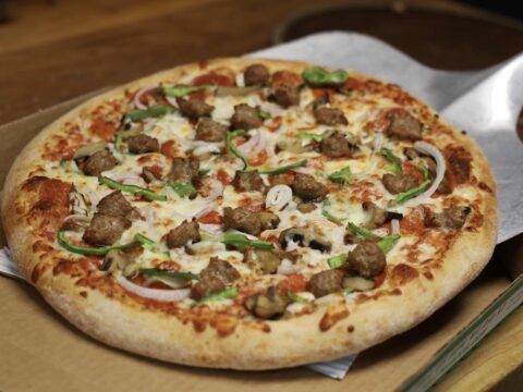 Marco’s Pizza fortalece su presencia en Puerto Rico con nuevos planes de crecimiento Marco's Pizza Puerto Rico reportó un crecimiento de 3% en ventas durante los primeros meses de 2026.