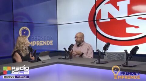 José Hernández Falcón comparte herramientas tecnológicas para emprendedores (video) José Hernández Falcón comparte herramientas tecnológicas para emprendedores en Radio Isla 1320.