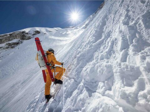 National Geographic lleva a la pantalla una de las escaladas más arriesgadas del mundo Imagen del Monte Everest durante una expedición.