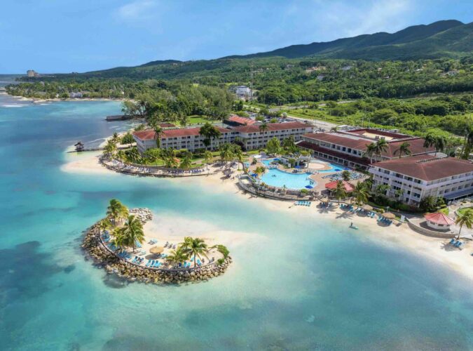 Marriott International firma alianza para nuevos resorts en Jamaica y Tanzania Marriott All-Inclusive Resort in Montego Bay, Jamaica