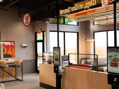 Nuevo restaurante de Burger King Puerto Rico ubicado en la carretera PR-1, en la entrada de Laderas de San Juan.