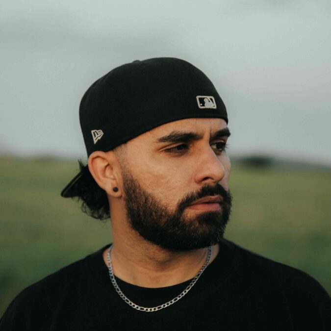 Jahdiel Román recibe su segunda nominación a los Dove Awards por “Necesito a Cristo” Jahdiel Román, compositor y productor puertorriqueño nominado por segunda vez a los Dove Awards.