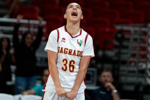 Primera medalla de la Universidad del Sagrado Corazón en rama femenina de baloncesto universitario Las Delfinas de la USC ganan su primera medalla en la historia del baloncesto universitario durante el torneo de 3x3 de la LAI.jpg (Luis Ortiz LAI)