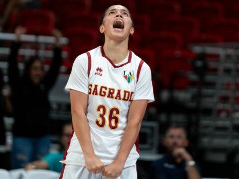 Primera medalla de la Universidad del Sagrado Corazón en rama femenina de baloncesto universitario Las Delfinas de la USC ganan su primera medalla en la historia del baloncesto universitario durante el torneo de 3x3 de la LAI.jpg (Luis Ortiz LAI)