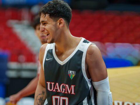 Taínos de la UAGM conquistan el bronce en el baloncesto 3×3 de la LAI Los Taínos de la UAGM ganan el bronce del torneo 3x3 de la LAI. (Luis Ortiz)