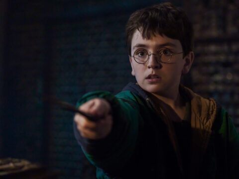 Dominic McLaughlin como Harry Potter en el segundo teaser de la serie que HBO estrenará durante la Navidad de 2026.