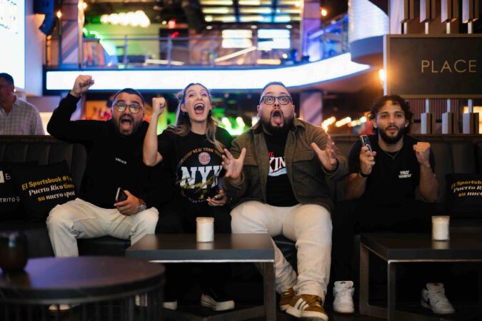 BetMGM abre su nuevo sportsbook lounge en Arena Medalla dentro de DISTRITO T-Mobile