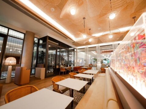 Meso presenta nueva propuesta gastronómica frente al mar en Marriott Isla Verde Nueva propuesta gastronómica de Meso combina cocina mediterránea, sabores puertorriqueños y vista al mar.