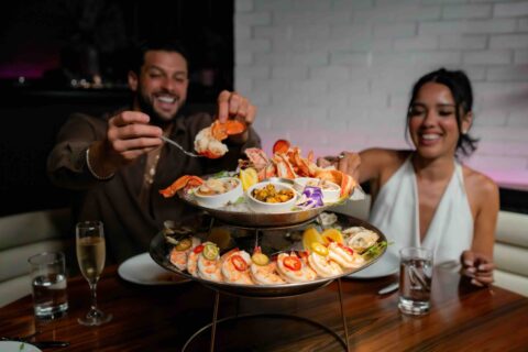 STK San Juan celebra siete años con menú especial y fiesta de aniversario Experiencia gastronómica de STK San Juan durante su séptimo aniversario en octubre de 2026.
