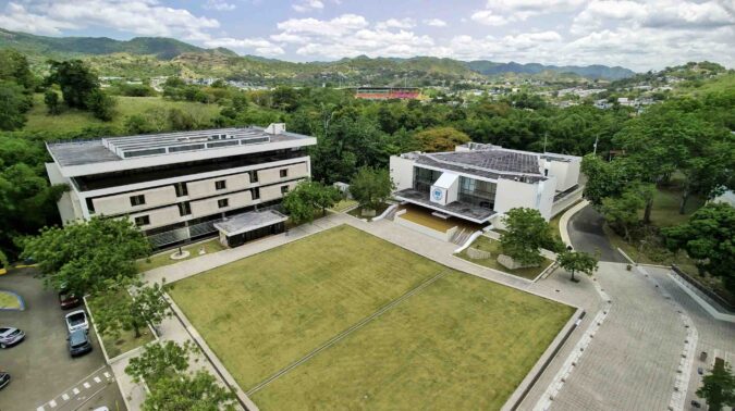 Vista de la Universidad de Puerto Rico en Cayey.